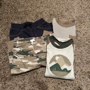 4 Piece Carter’s 6 Month Set
